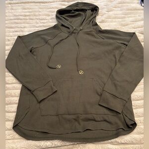 Woman’s Olive Green Hooded Waffle-Knit Pullover Sweater size medium